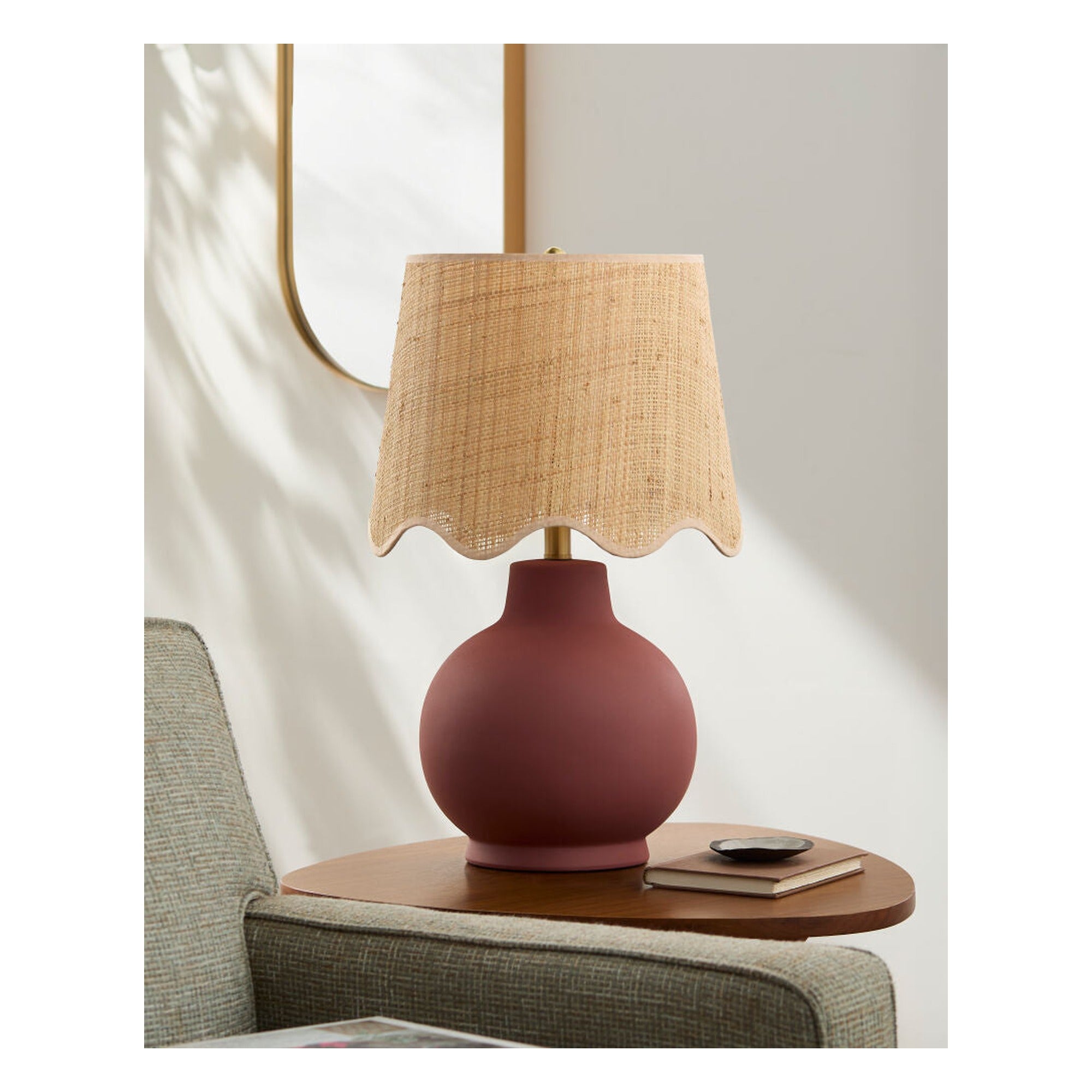 Stella Diminuta Accent Table Lamp STD-094 - styleshot