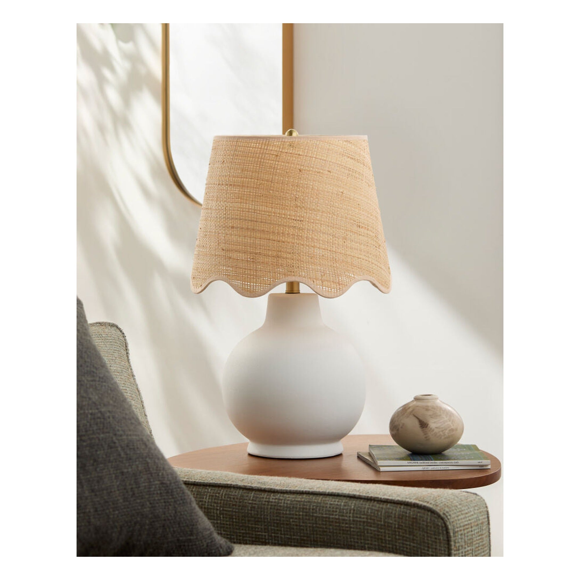 Stella Diminuta Accent Table Lamp STD-098 - styleshot
