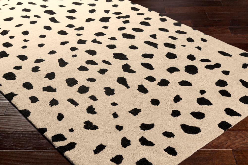 Stella Beige/Black Handmade Rug - corner