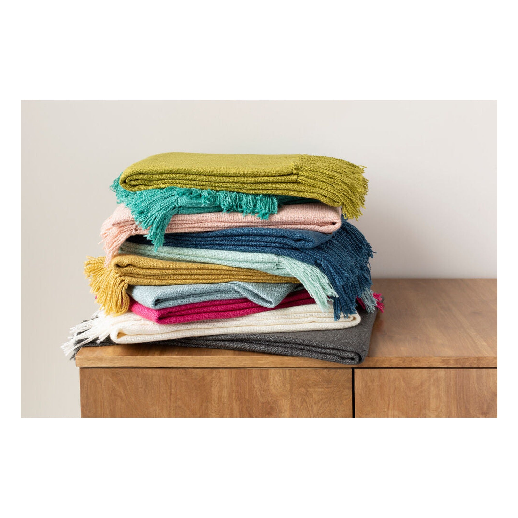 Tilda Throw TID-001 - styleshot