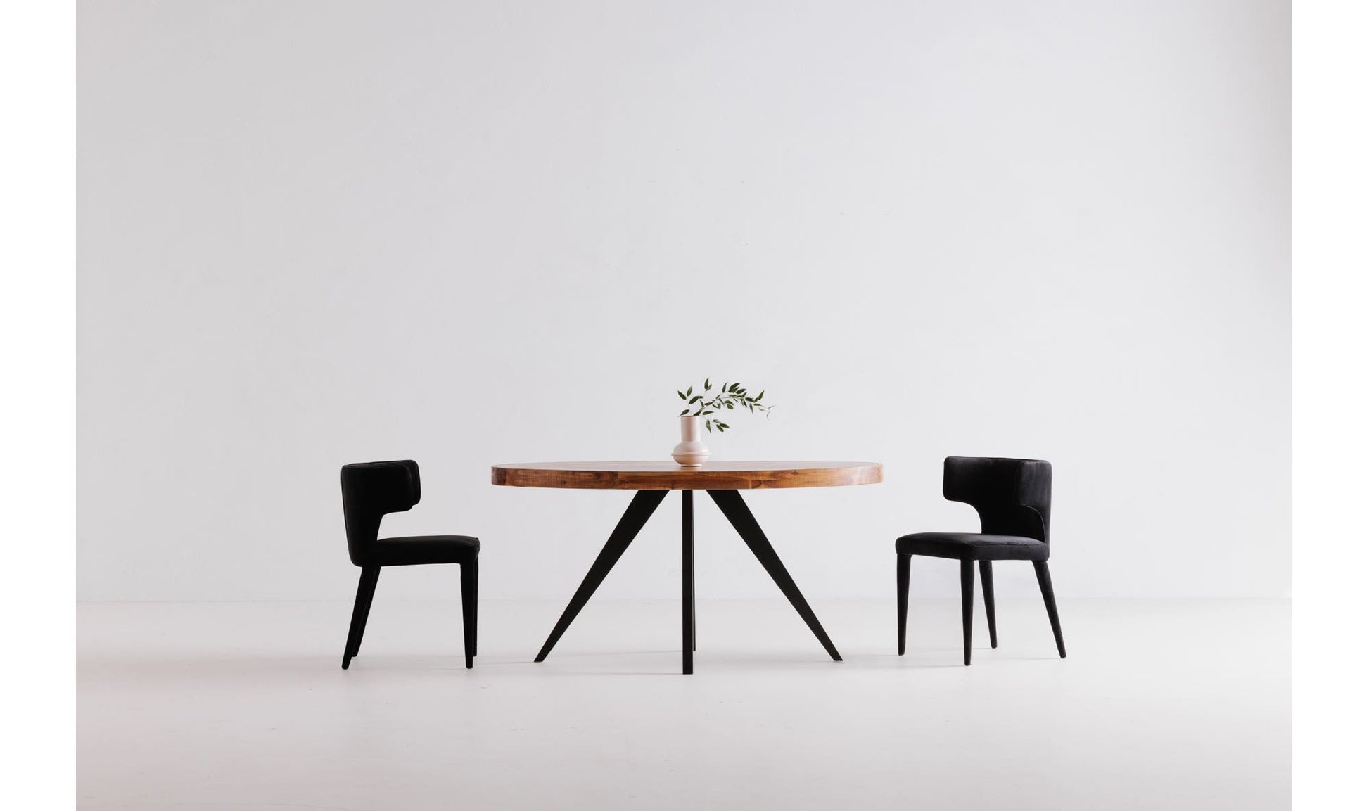Parq Oval Dining Table Amber by Moe's Home Collection - view 20