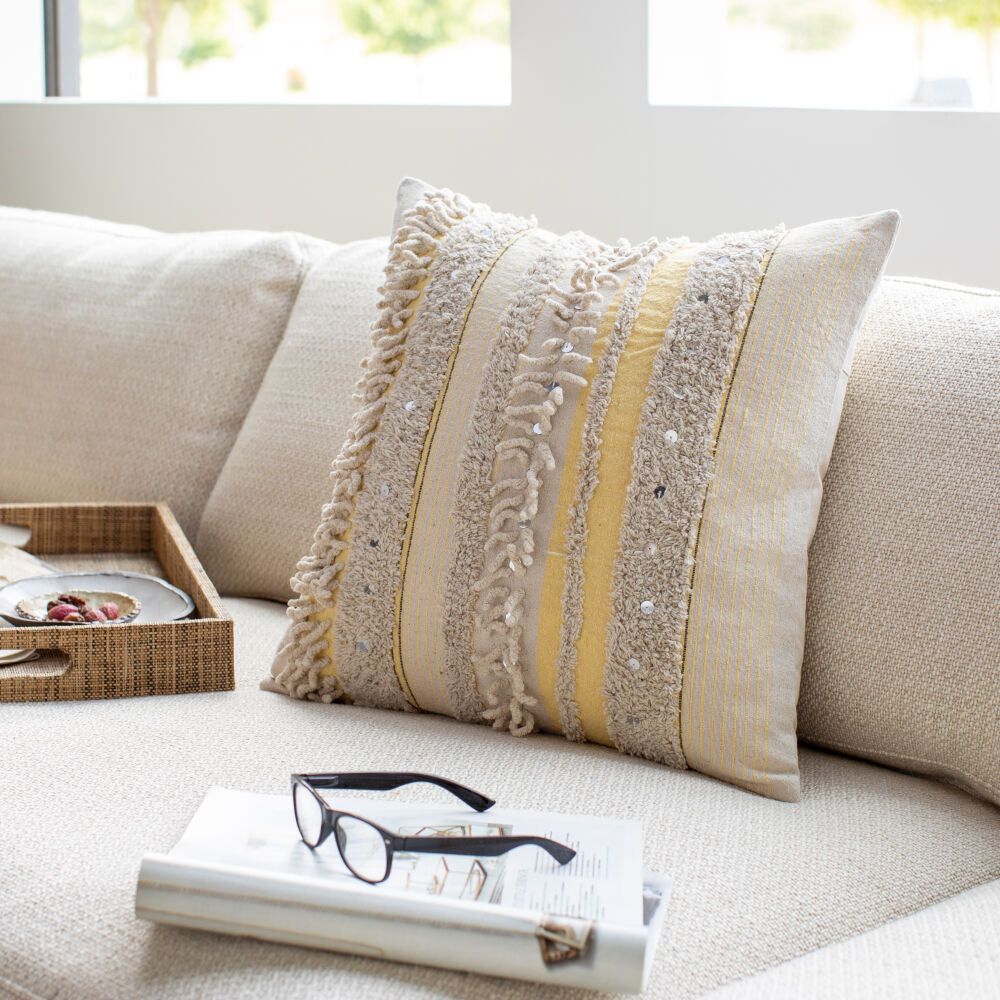 Temara Accent Pillow TMA-004 - styleshot