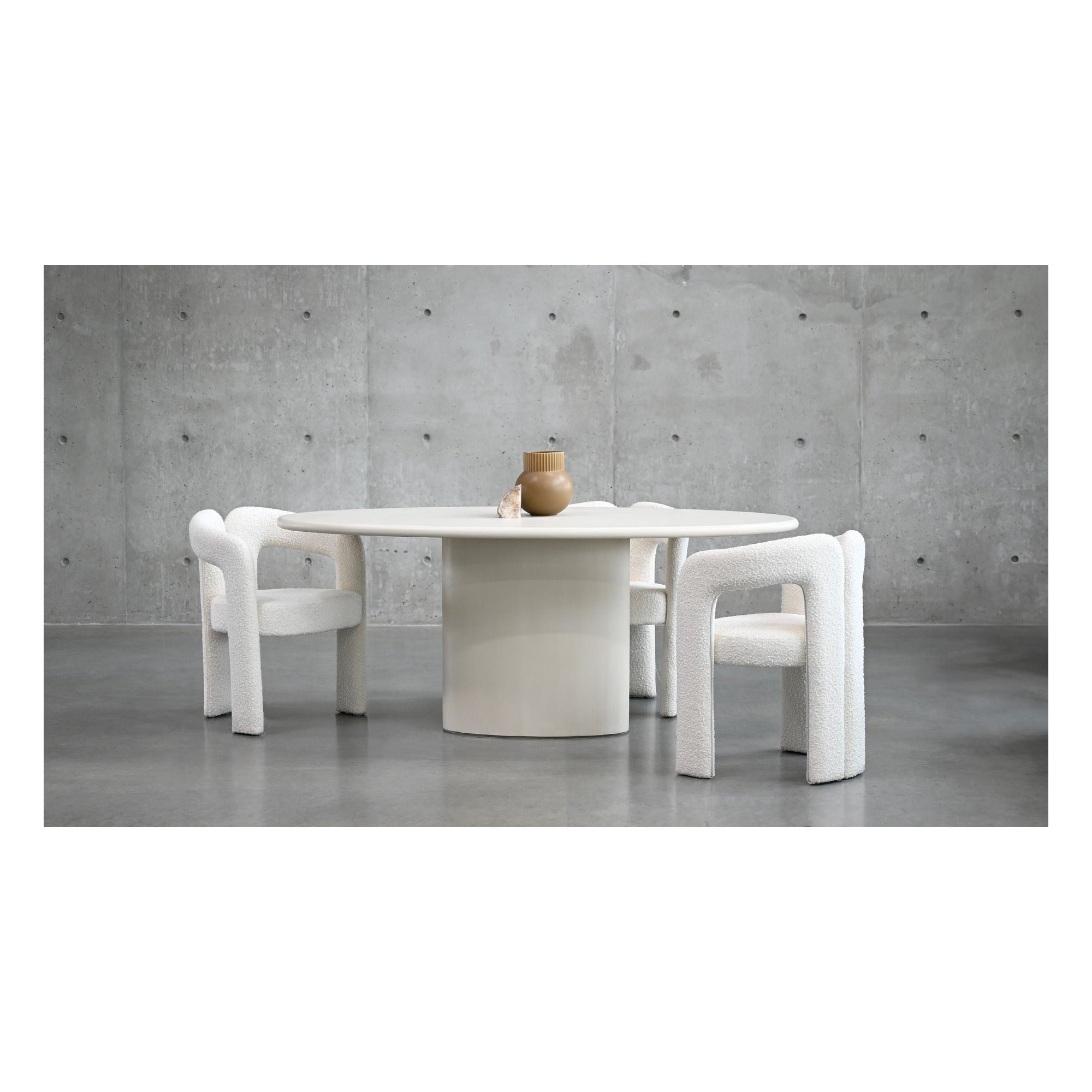 Tugg 71" Dining Table Oval by Mobital - image 3