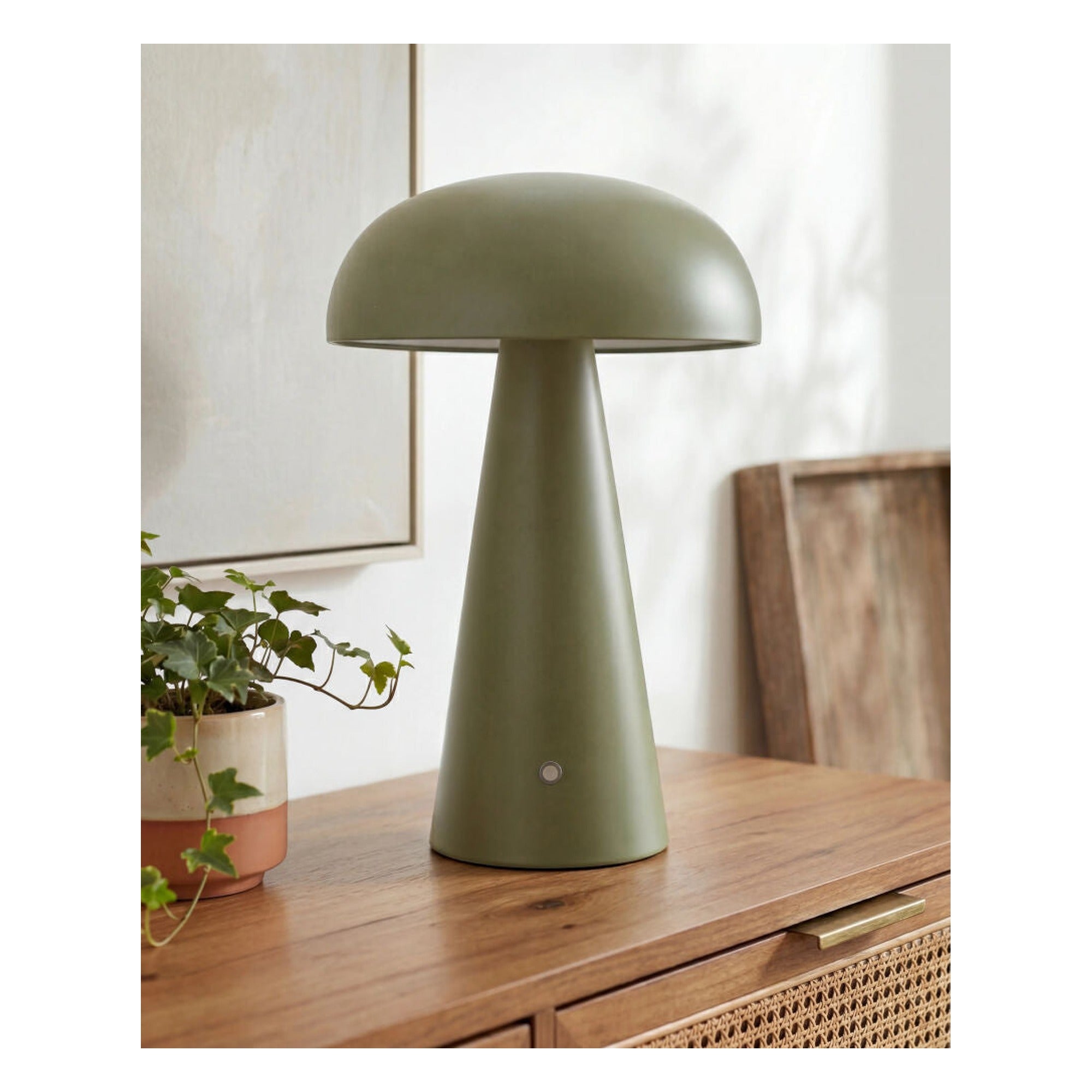 Umbra Accent Table Lamp UMR-005 - styleshot