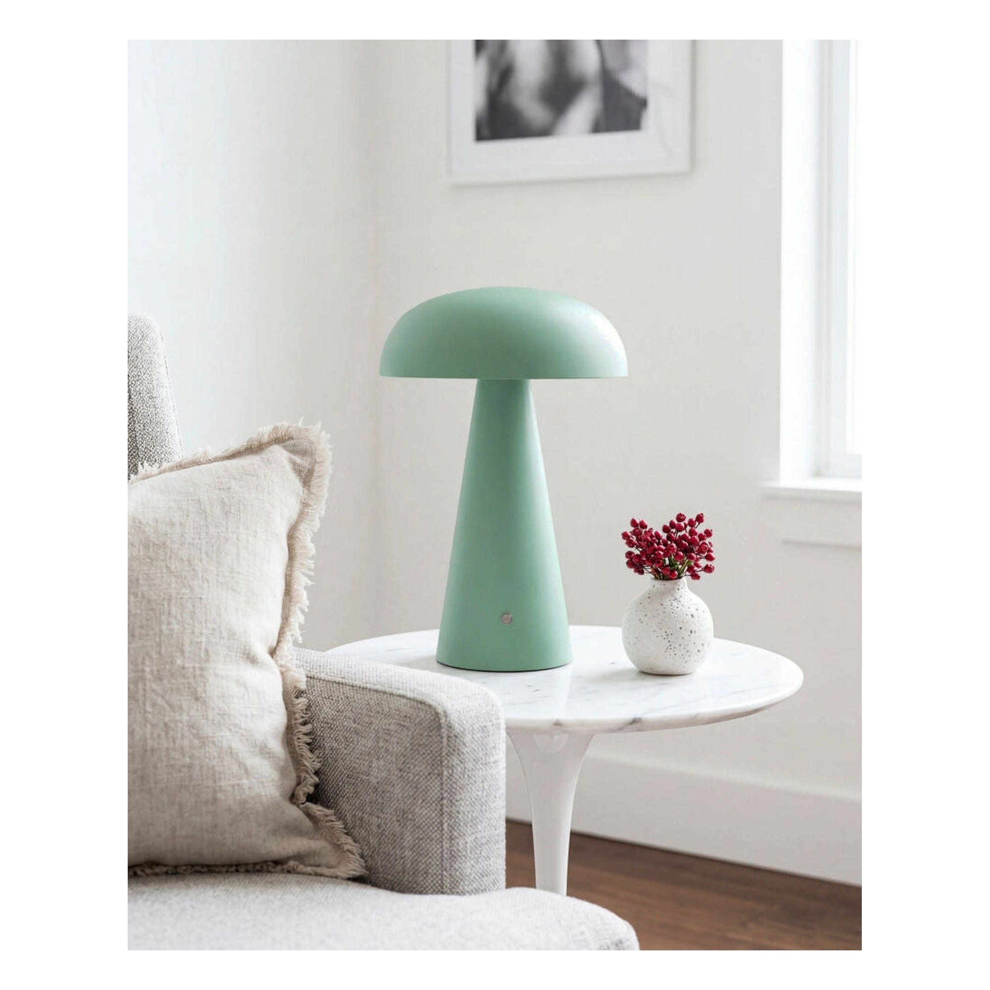 Umbra Accent Table Lamp UMR-010 - styleshot