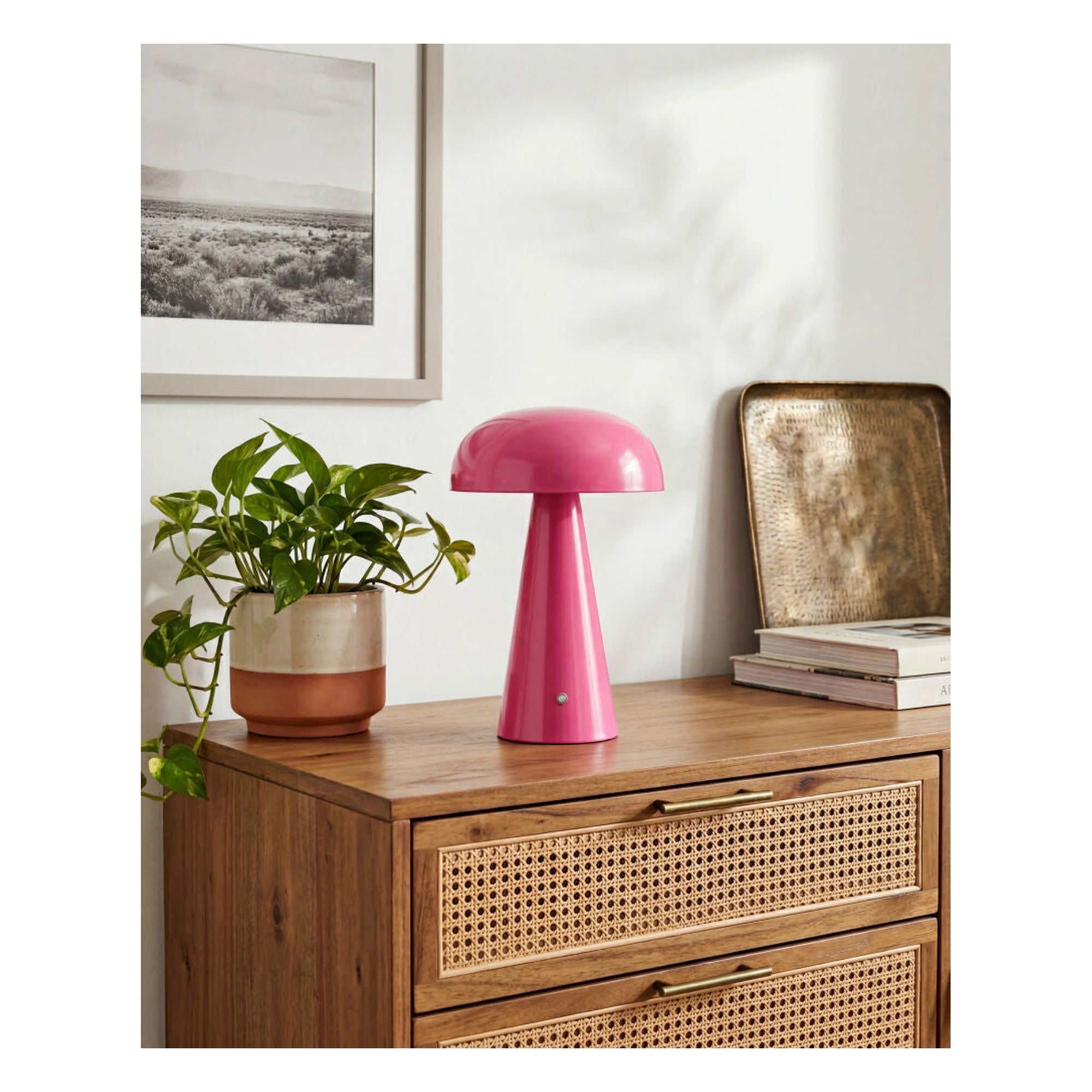 Umbra Accent Table Lamp UMR-012 - styleshot