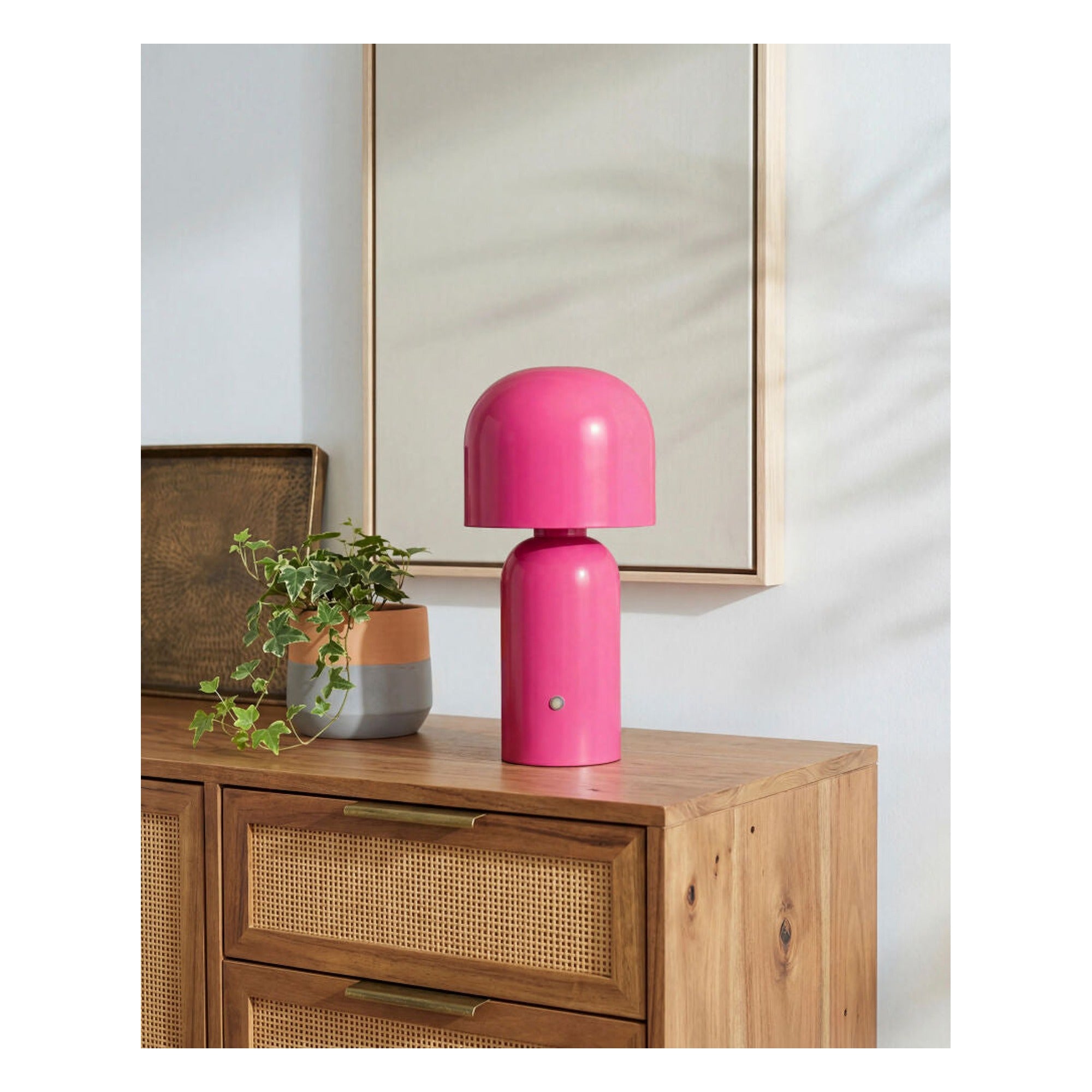 Umbra Accent Table Lamp UMR-019 - styleshot
