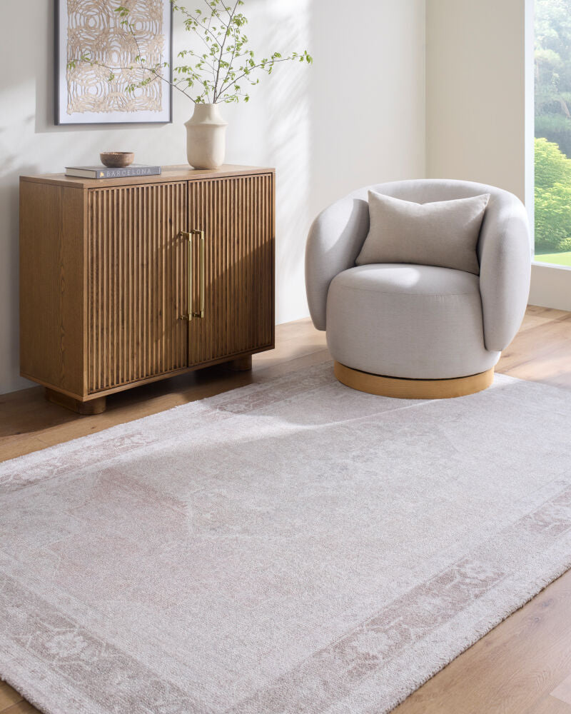 Unique Handmade Rug UNQ-2323 - roomscene