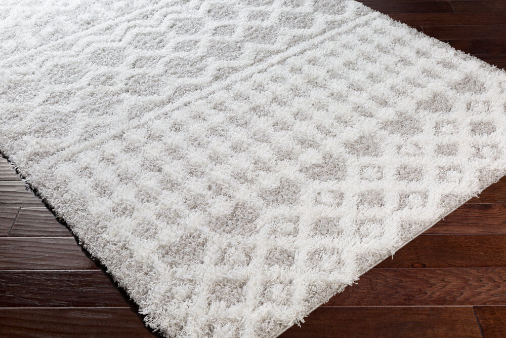 Urban Shag Light Gray/White Machine Woven Rug - corner