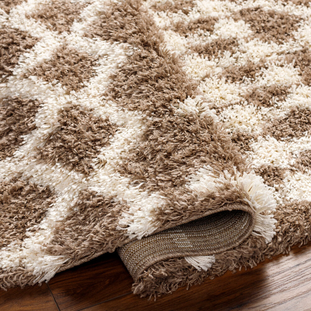 Urban Shag Ivory/Medium Brown Machine Woven Rug - fold