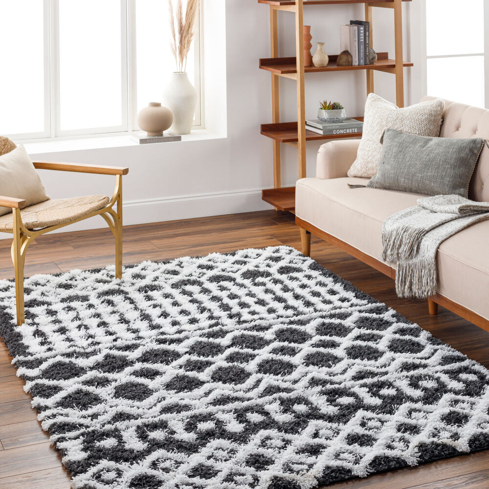 Urban Shag Black/White Machine Woven Rug - roomscene