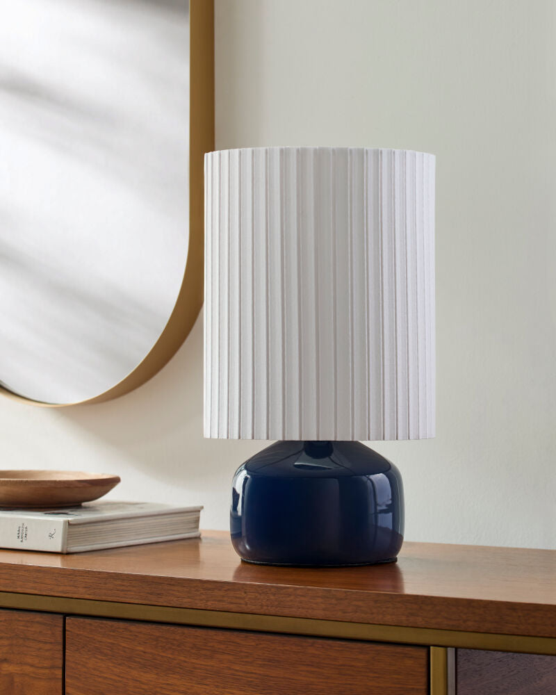 Vadso Accent Table Lamp VDS-002 - styleshot