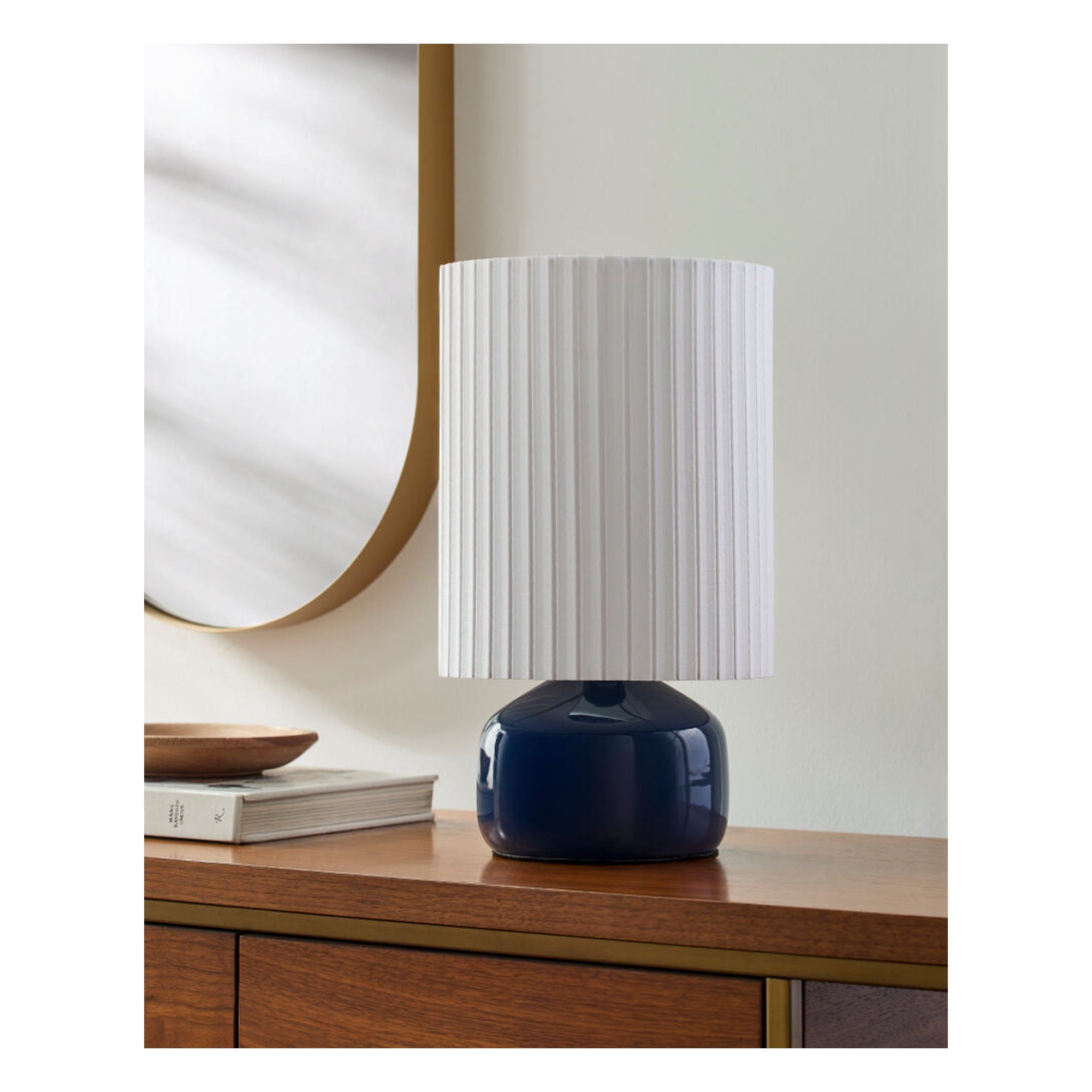 Vadso Accent Table Lamp VDS-002 - styleshot