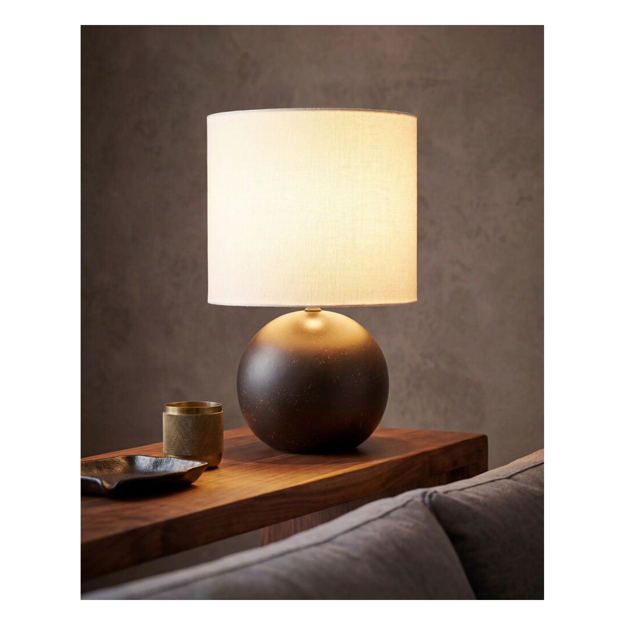 Vogel Accent Table Lamp VGL-016 - styleshot