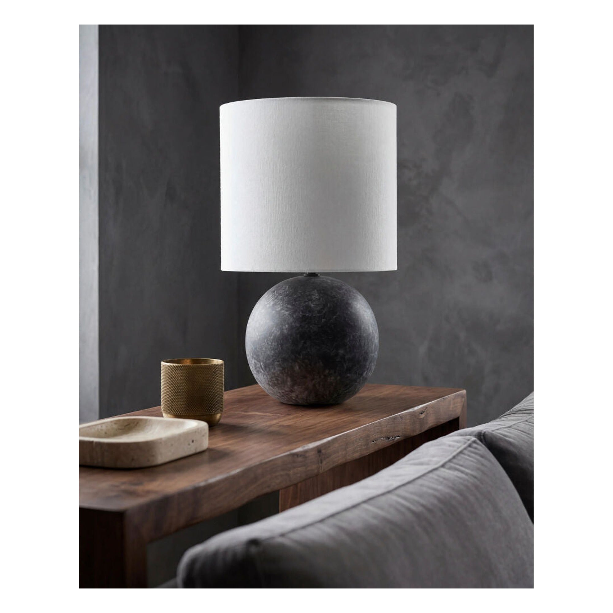 Vogel Accent Table Lamp VGL-018 - styleshot