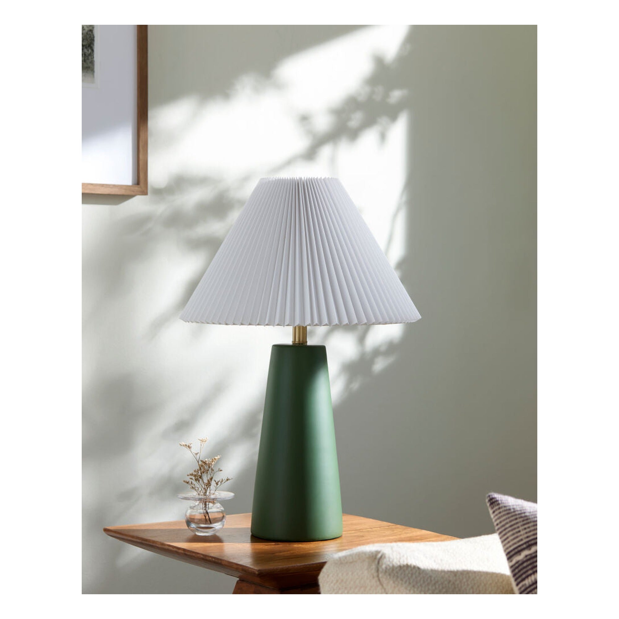 Vikundu Accent Table Lamp VKD-006 - styleshot