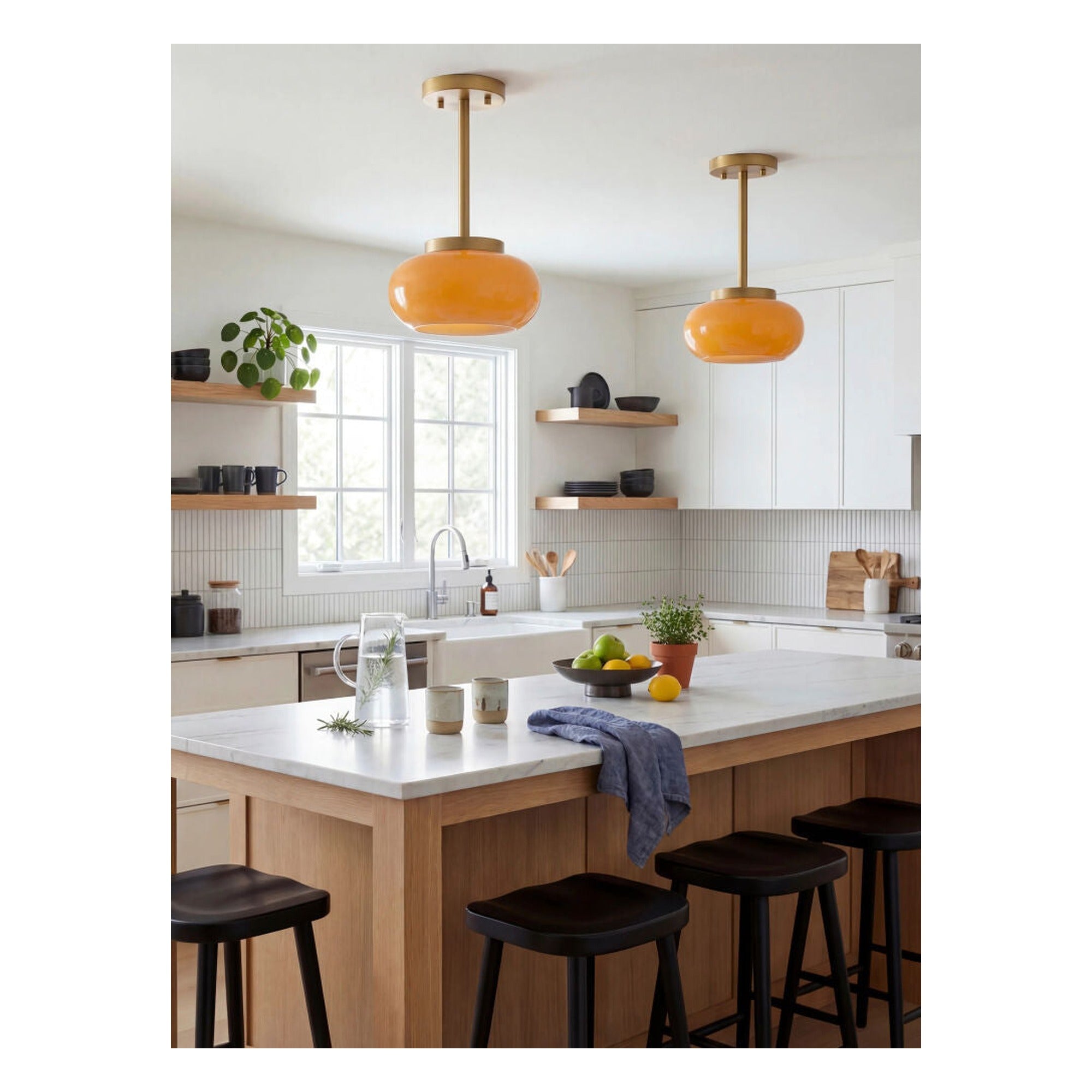 Velsara Pendant - styleshot
