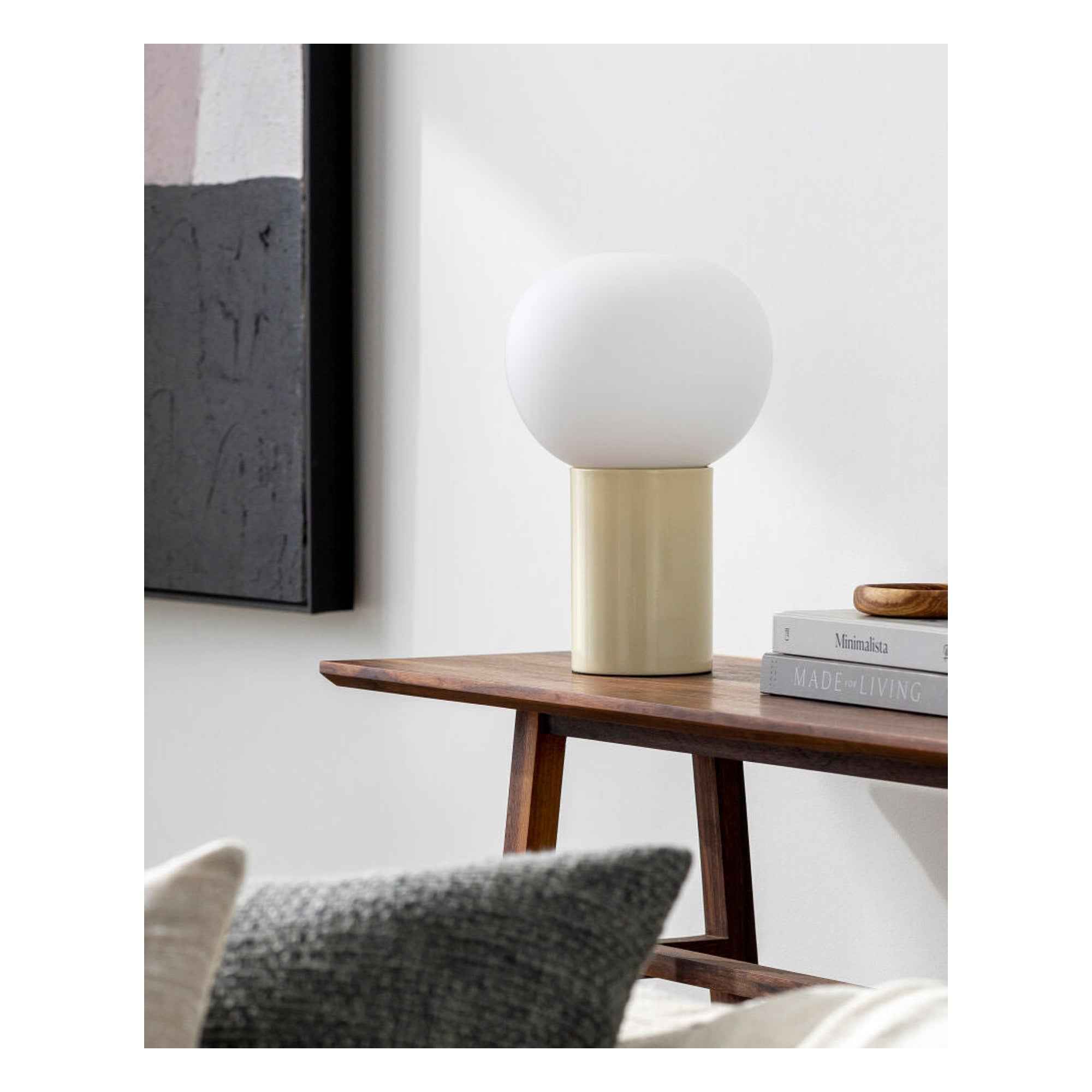 Verve Accent Table Lamp VRC-003 - styleshot
