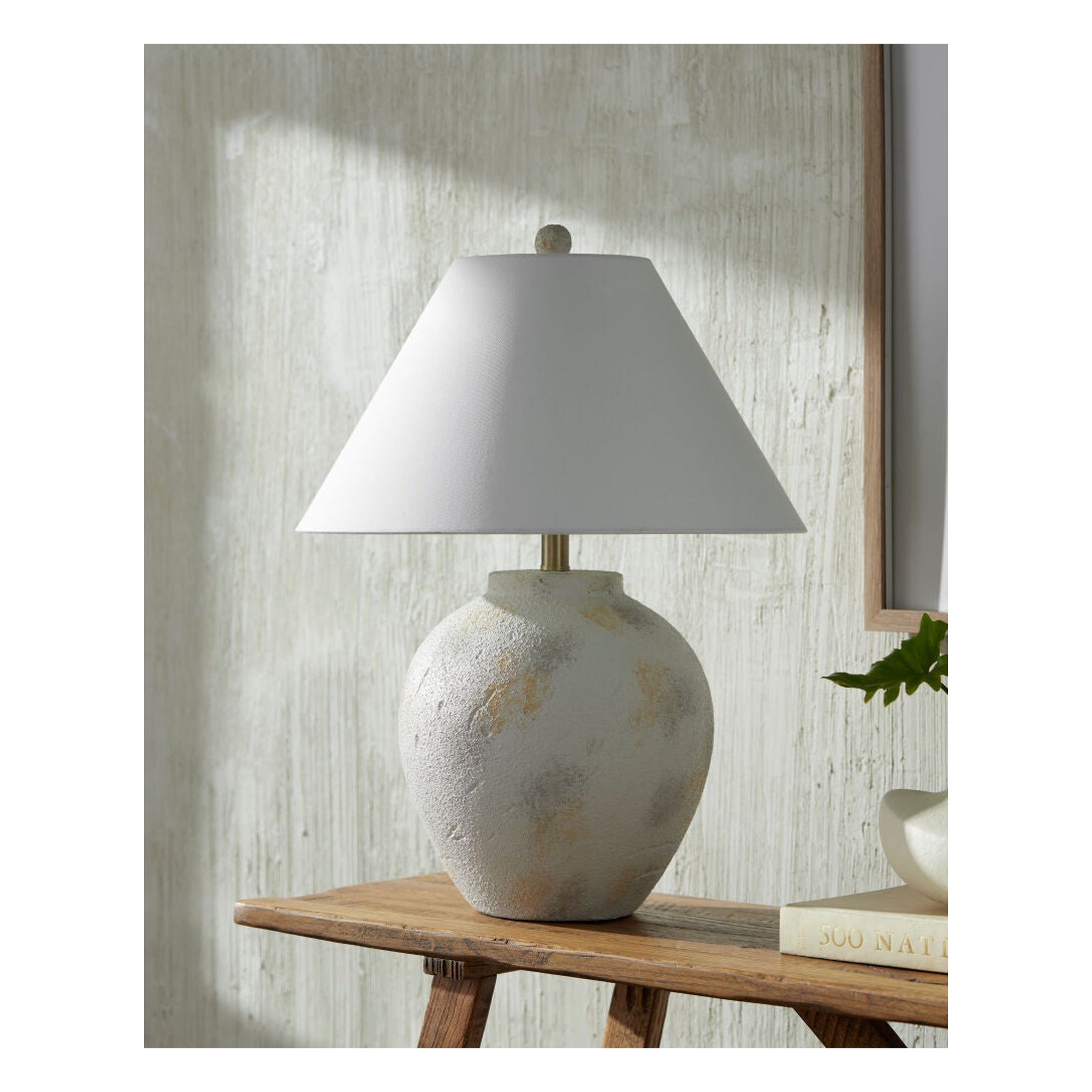 Vesso Accent Table Lamp VSSO-004 - styleshot