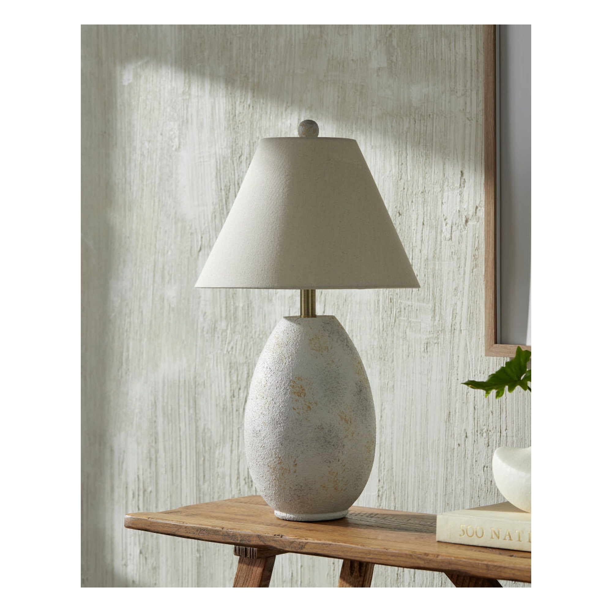 Vesso Accent Table Lamp VSSO-006 - styleshot