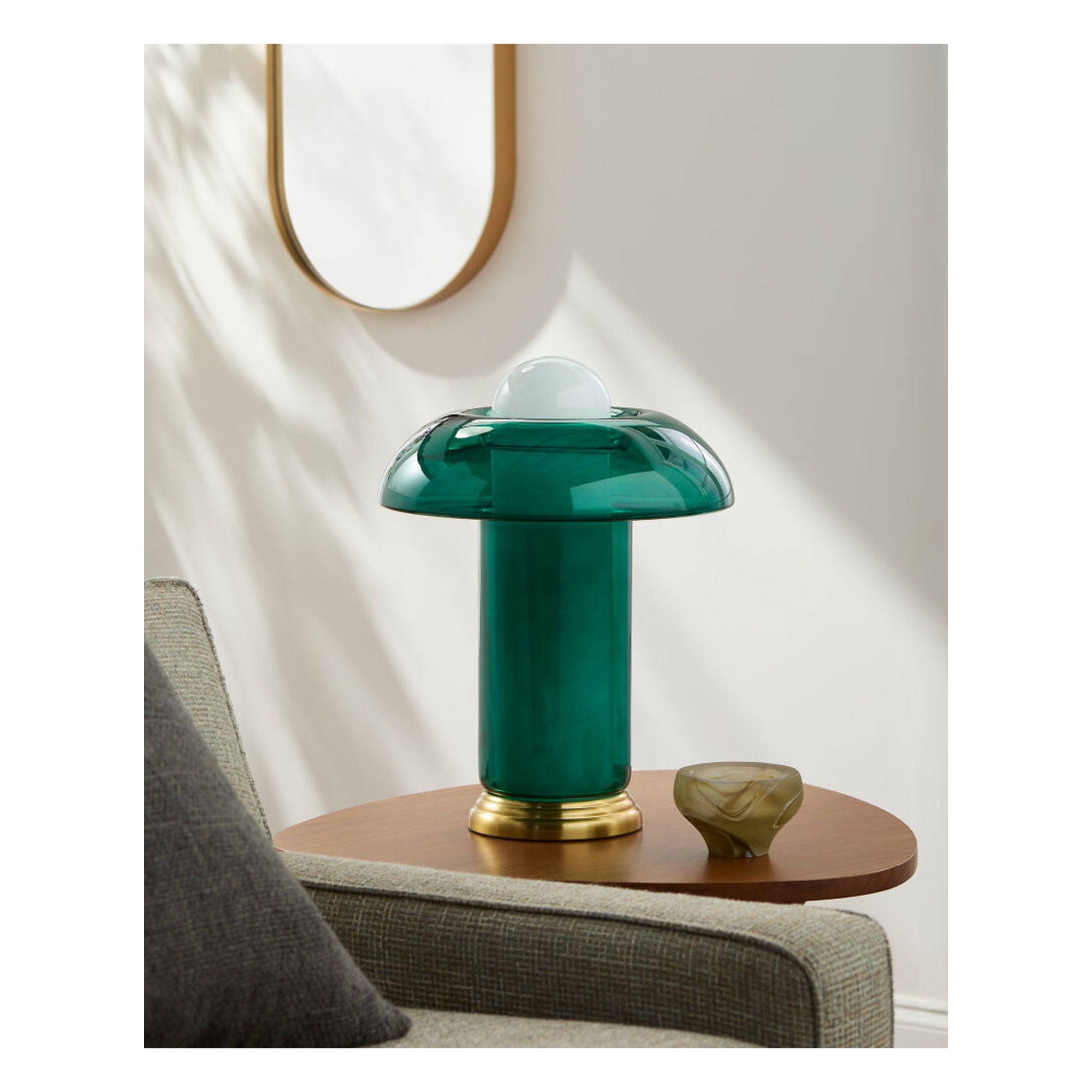 Wainaku Accent Table Lamp - styleshot