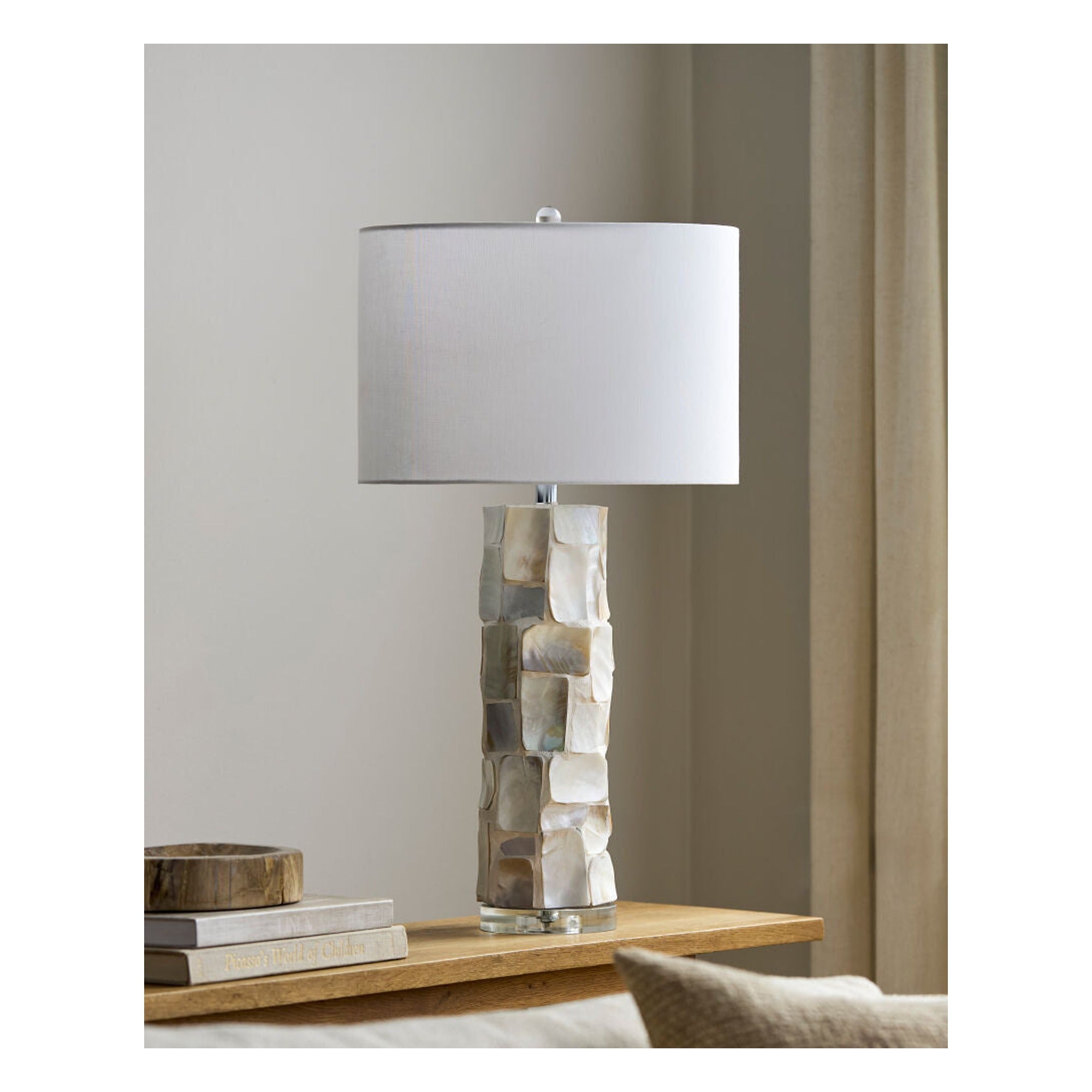 Walvis Accent Table Lamp WLV-001 - styleshot