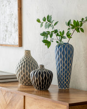 Waves Vase WVS-002 - styleshot