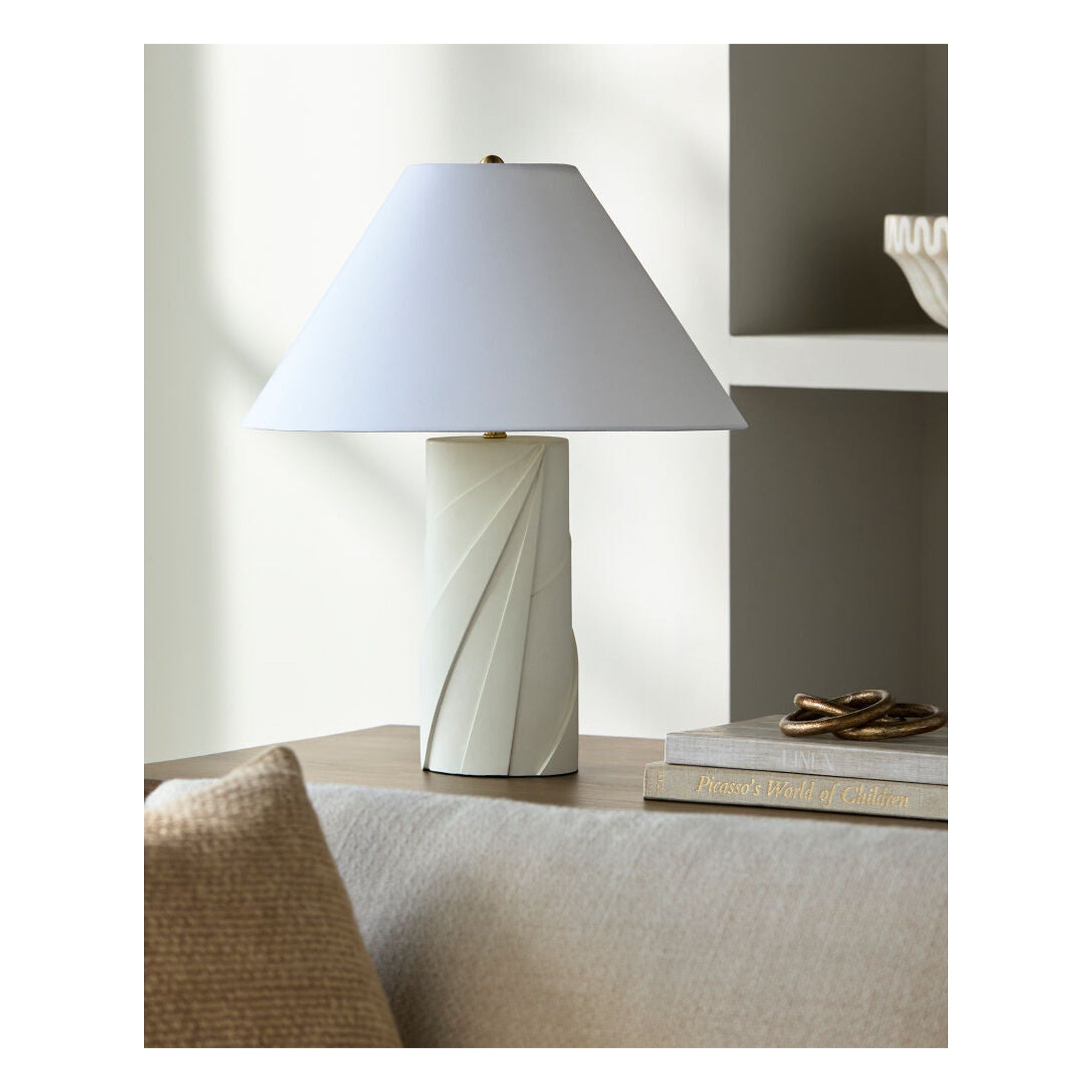 Xove Accent Table Lamp - styleshot