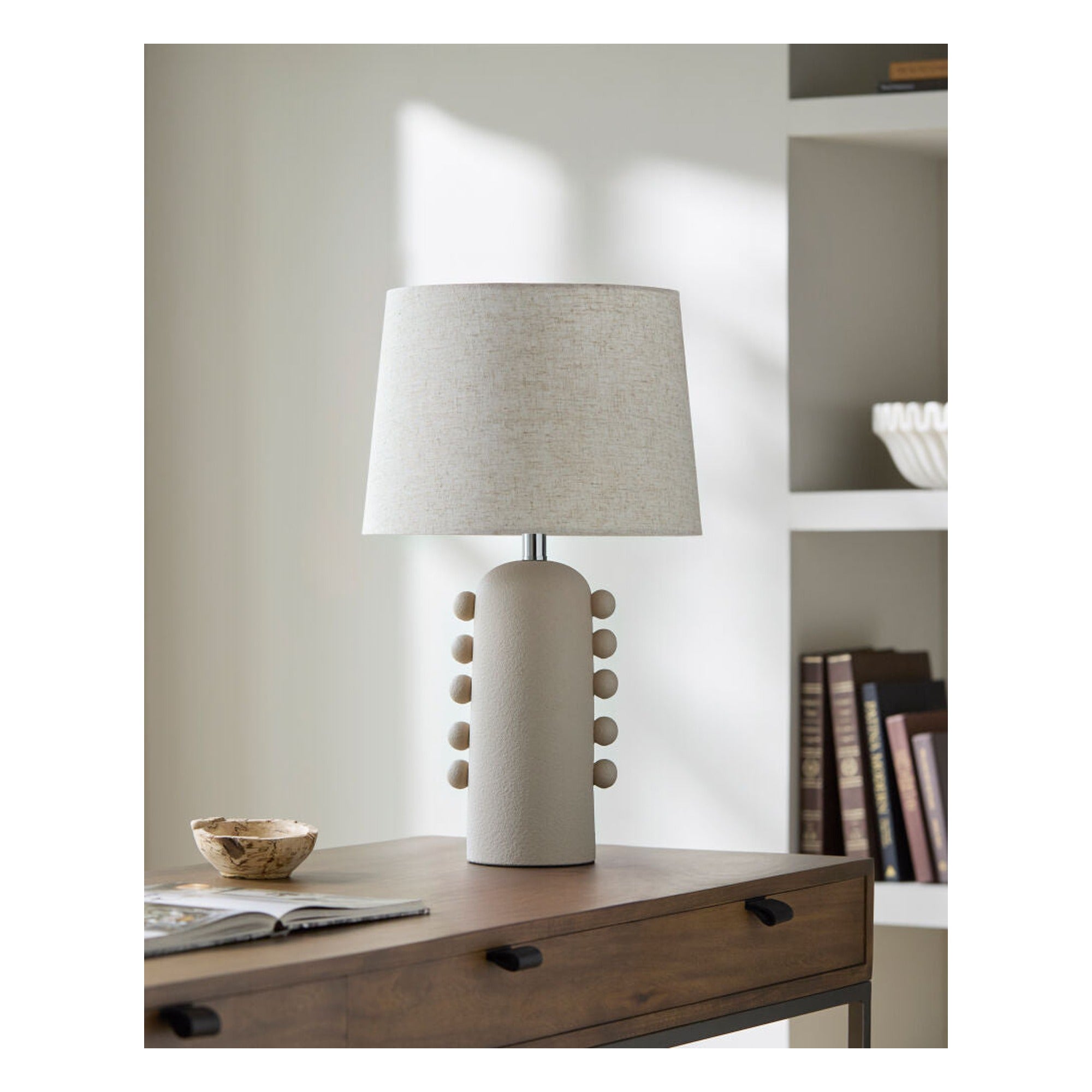Yako Accent Table Lamp YKO-001 - styleshot
